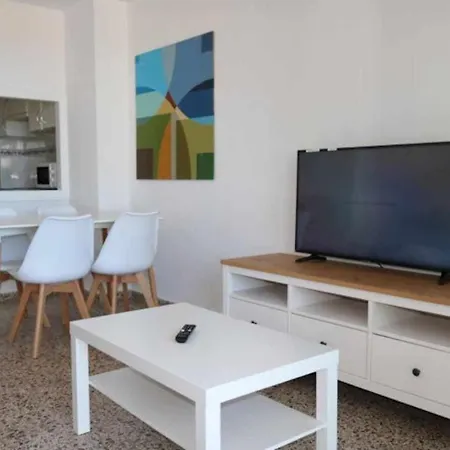 Apartment 4d Mar2 2 *