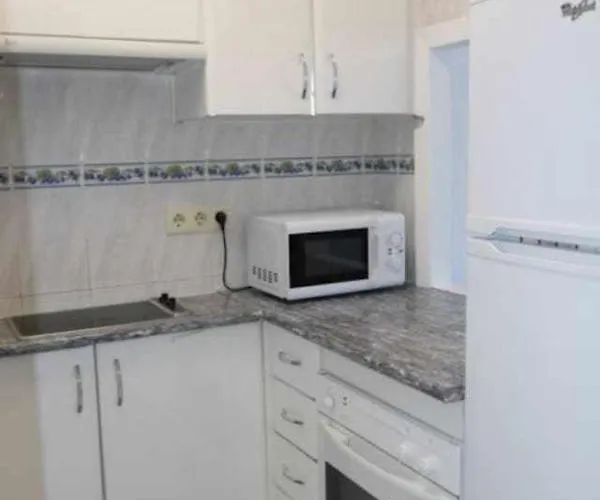 4d Mar2 2 Apartment *